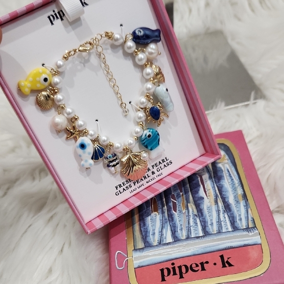 🔹️Piper K🔹 Nautical Shell Fish Ocean  Freshwater Glass Pearl Charm Bracelet ✨️ - Picture 7 of 7
